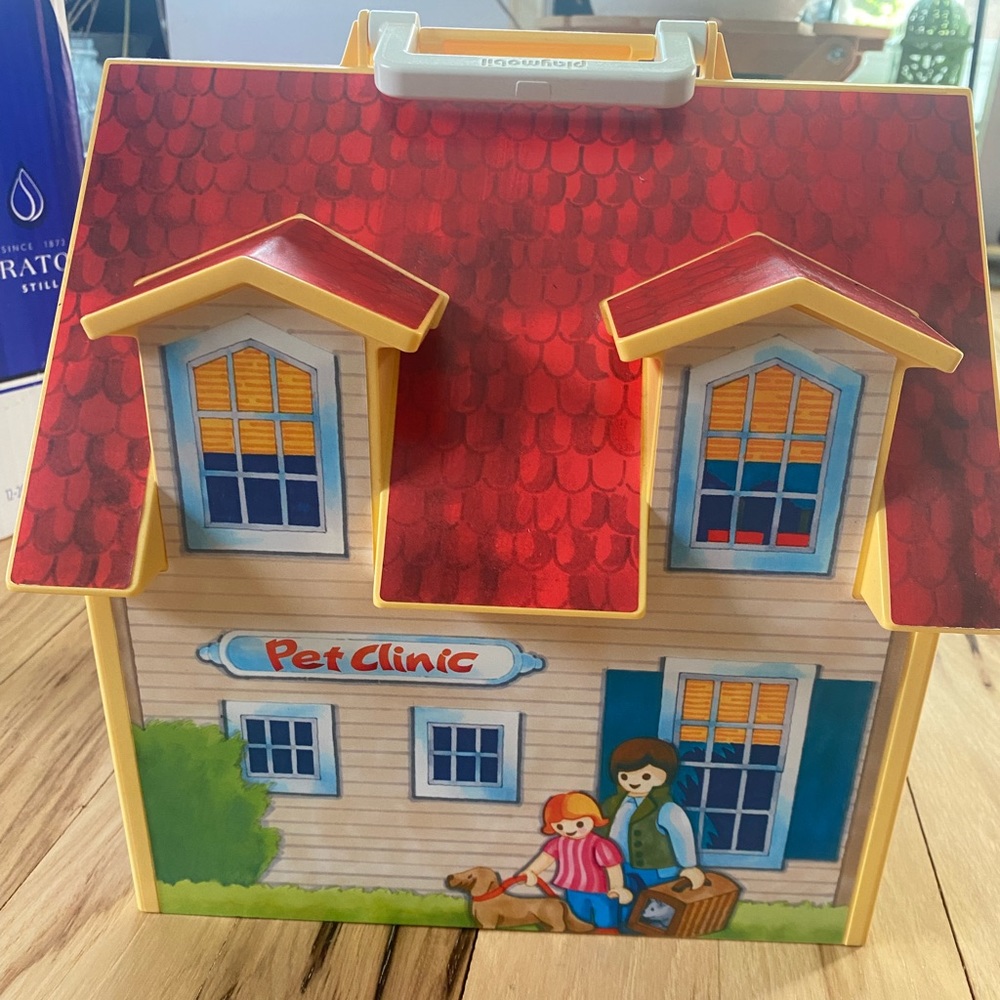 Playmobil vintage 2005 Geobra Pet Clinic, educational toy